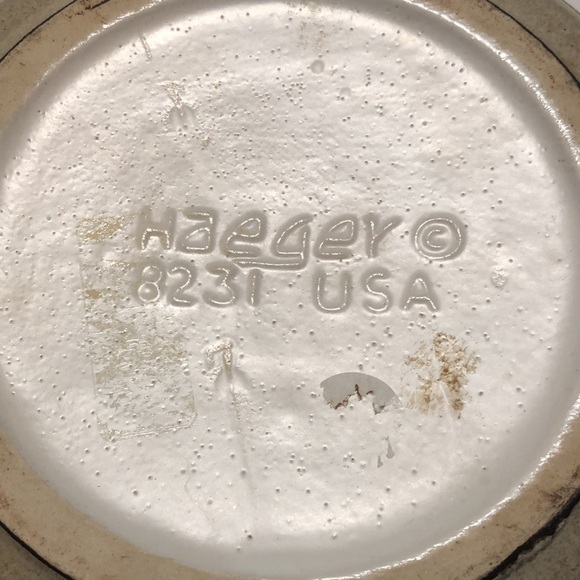 Haeger vintage pottery mixing bowl #8231 made in the USA with 2 green designs - Picture 5 of 9